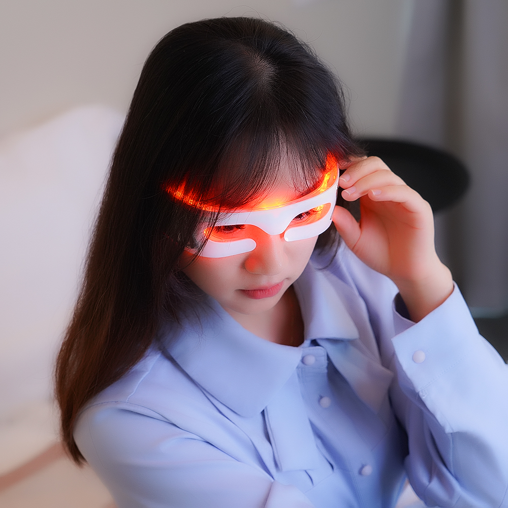 Light Therapy Glasses - LED Eyecare Mask Device EMS Silicon